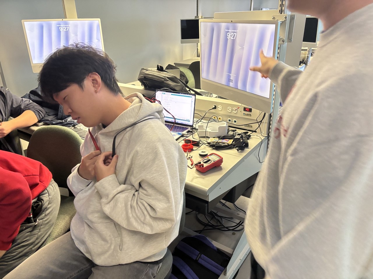We Establishted the location in the classroom where the nurses will be taking the shift handover. We set up the table and chairs for the patients and nurses to sit and discuss the patient information.