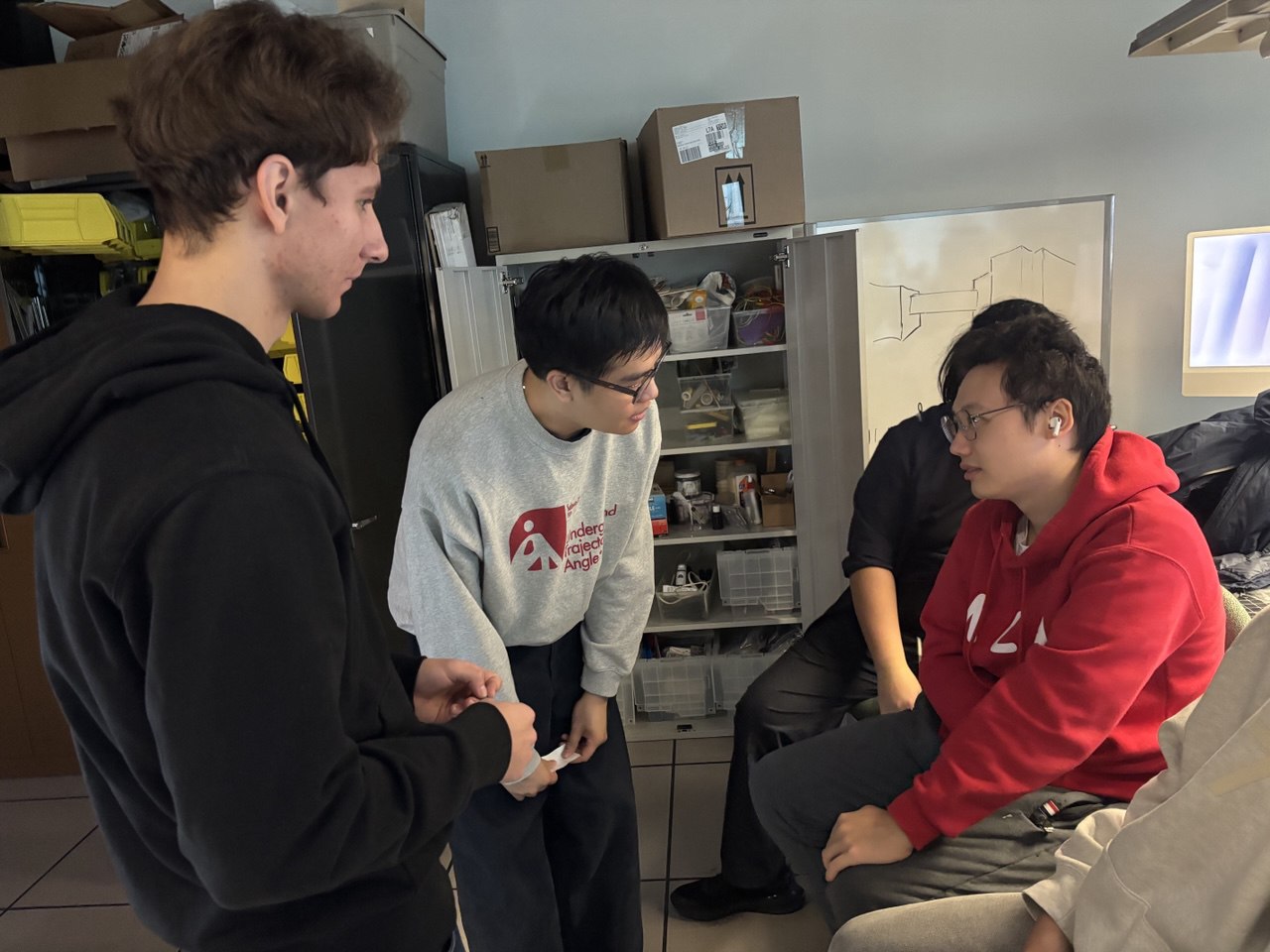 We took some time to practice the scenario before the actual role play. We went through the patient information and discussed how to handover the information effectively.